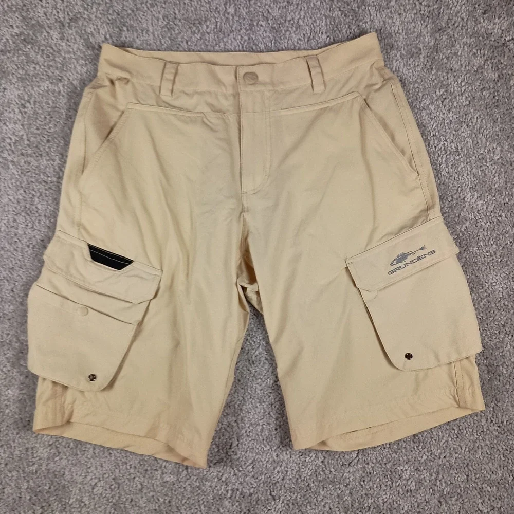 Grundéns Breakwater Fishing Shorts Mens Size 32 Sandstone Tan EUC